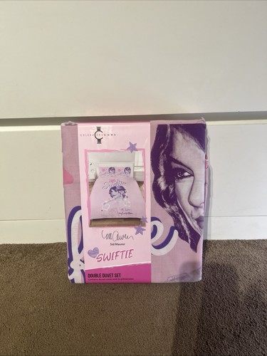 Taylor swift swiftie double - taylor,