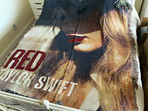Taylor swift red graphic - taylor, woven