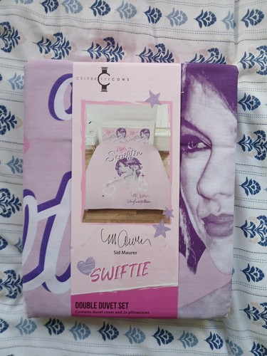 Taylor swift swiftie double - swift,