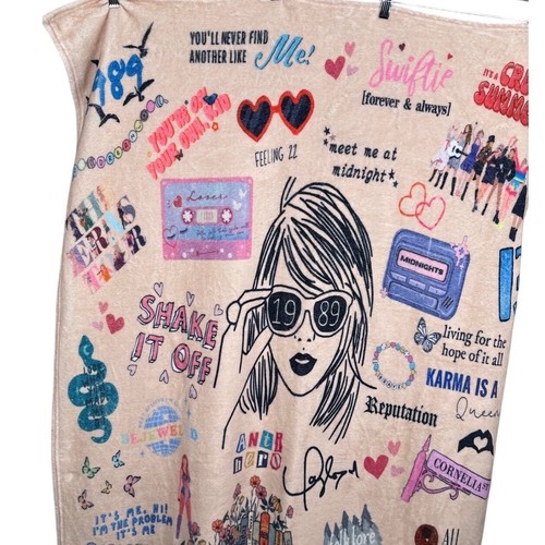 Taylor swift eras tour - swift, fleece
