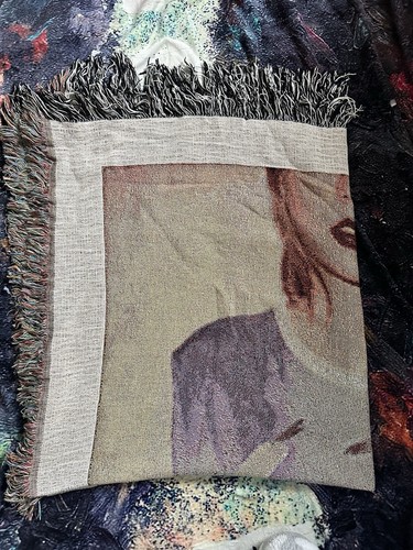 Taylor swift 1989 - swift, blanket